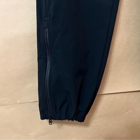 Aritzia | Tna Rush Pant Slim Track Pants Pull-On Joggers Zippers Black Size M - Picture 8 of 13